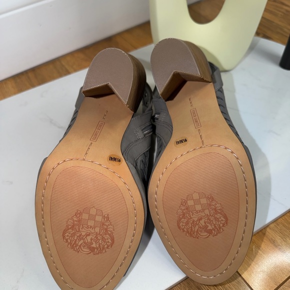 Vince Camuto Gray Cutout Heels | Size 9.5 Women’s Block Heel - Picture 9 of 11